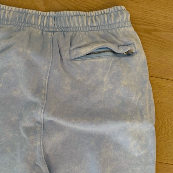 Jordan brand NIKE women’s Light Blue/ denim wash Joggers sweatpants size MEDIUM - Picture 4 of 4